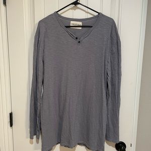 Vestige Long-Sleeved T-Shirt
